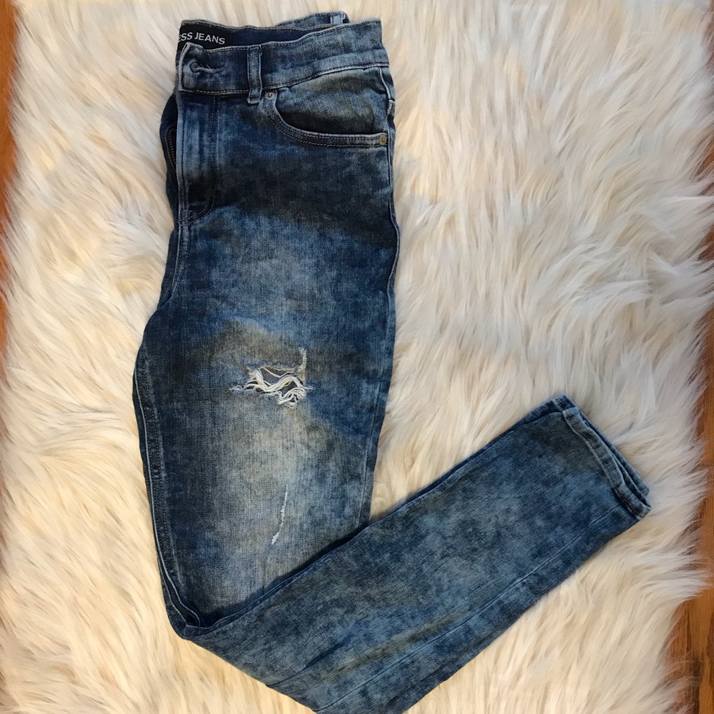 Express High Waisted Distressed Jeans 👖